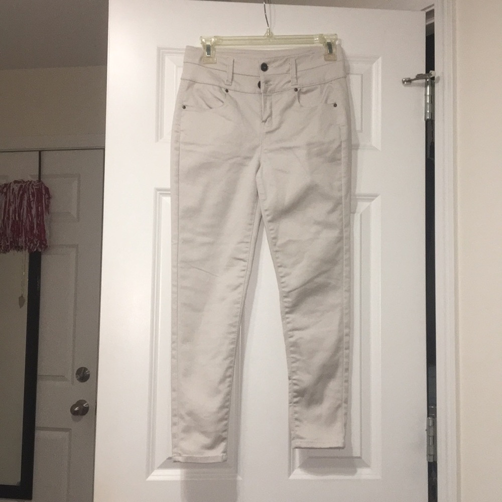 High wasted khaki pants